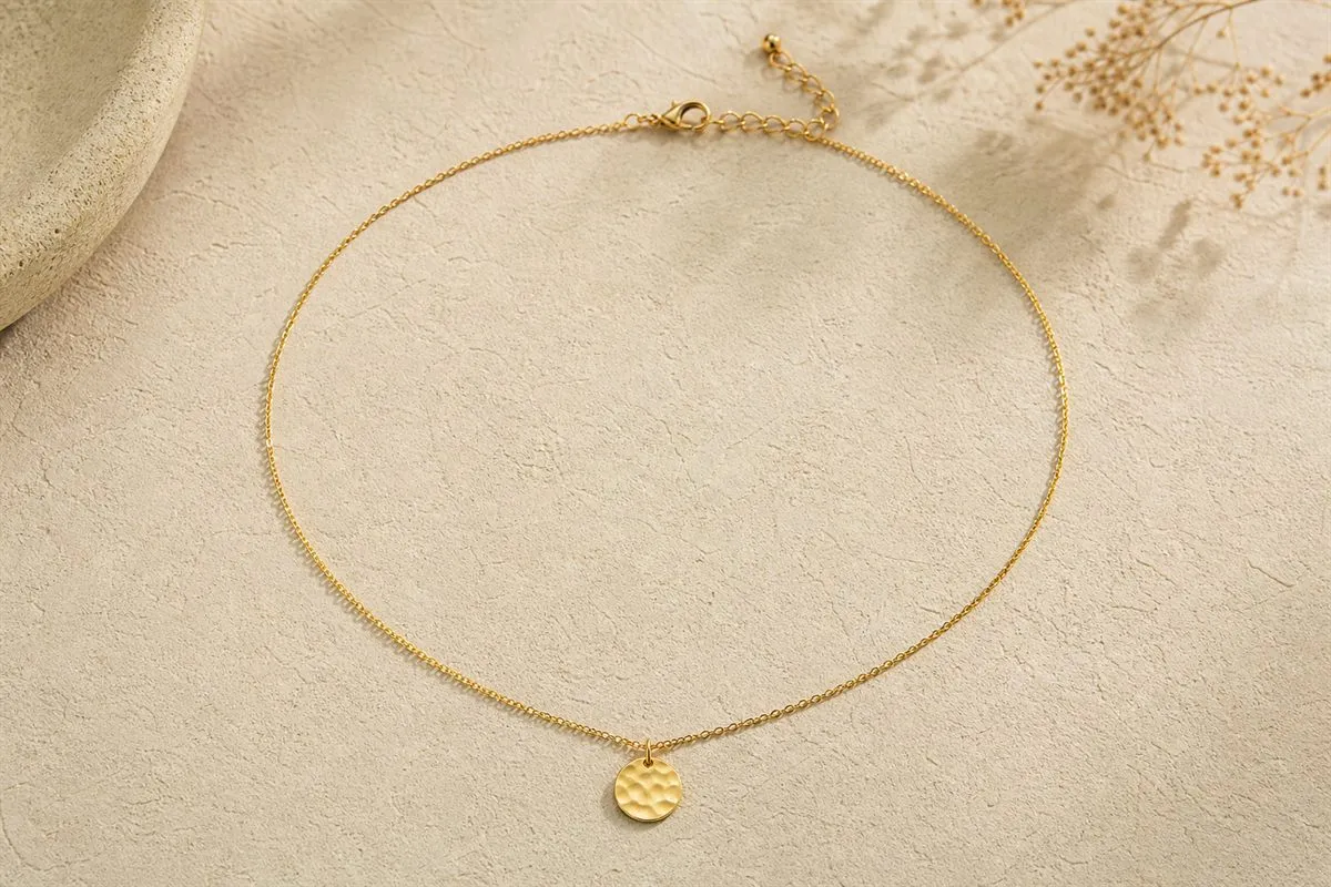 Collier Chaîne Fine Plaqué Or — Iconique
